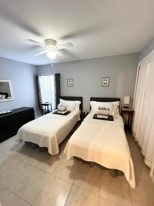 Debbie'S 3-Bedroom Apartment In A Duplex Cape Coral Ngoại thất bức ảnh