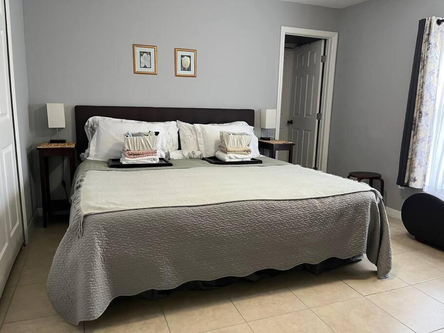 Debbie'S 3-Bedroom Apartment In A Duplex Cape Coral Ngoại thất bức ảnh